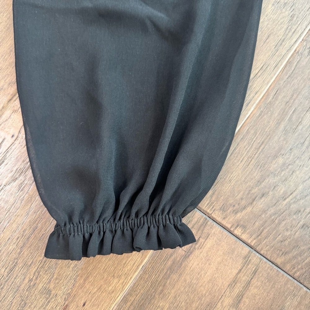 NWT! Aritzia Wilfred Wistful Blouse - Black Puff Sleeve Cropped Boho Top - Picture 9 of 12